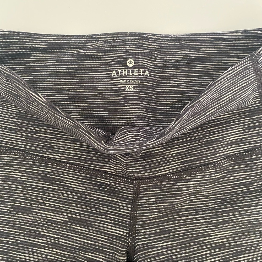 Athleta Chaturanga ultra cropped leggings black and gray striped Size XS - Picture 4 of 4